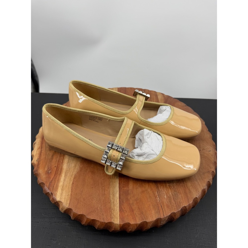 Silent D Mary Jane Flats Women 40 9-9.5 Tan Beige Patent Crystal Buckle Square